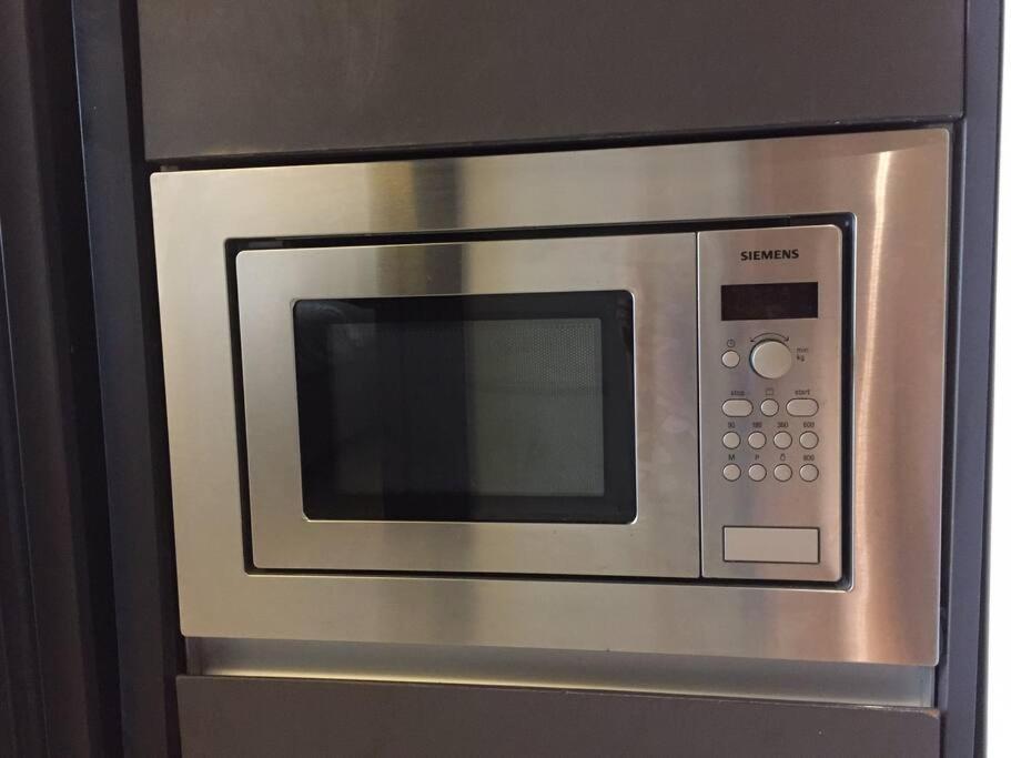 Stylish 1 Bedroom, Pool,bts Asok, Sukhumvit Apartamento