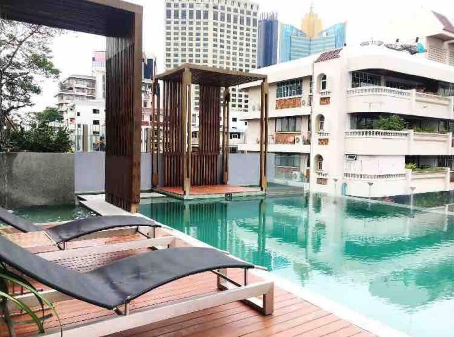 Apartamento Stylish 1 Bedroom, Pool,bts Asok, Sukhumvit *