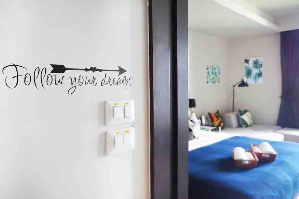 Stylish 1 Bedroom, Pool,bts Asok, Sukhumvit Apartamento